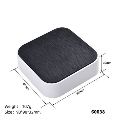 Custodia in plastica desktop con controller Wi-Fi intelligente con superficie con finitura spazzolata 98 ​​* 98 * 32 mm per dispositivi elettronici
